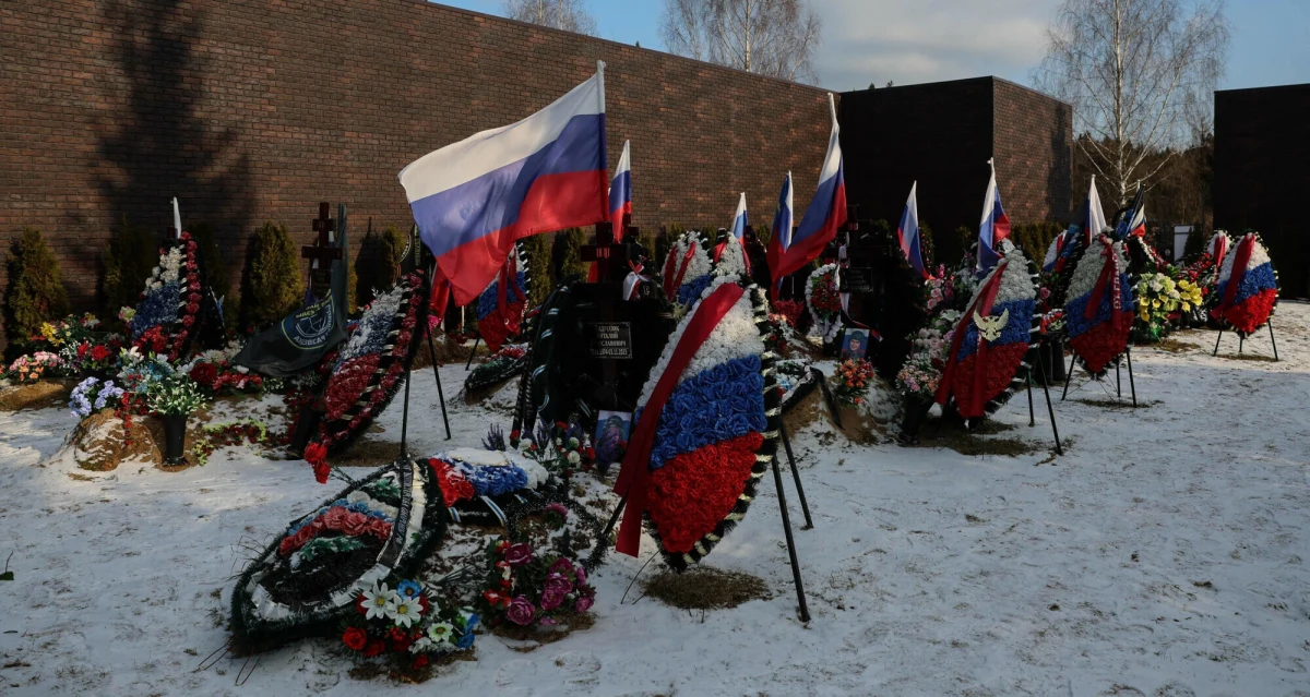 Kreml nie informuje, ilu rosyjskich żołnierzy zginęło w wojnie w Ukrainie. Z informacjami przychodzą jednak niezależne źródła. Jednym z nich jest rosyjska Mediazona, która podała - bazując na otwartych źródłach - że od 24 lutego 2022 r. zginęło co najmniej 109 653 żołnierzy.