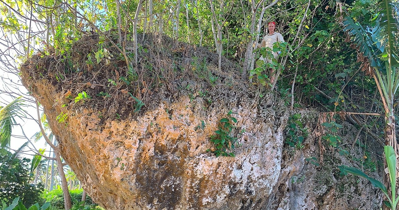 Odnaleźli dziwny 1200-tonowy głaz. Skąd się tam wziął?