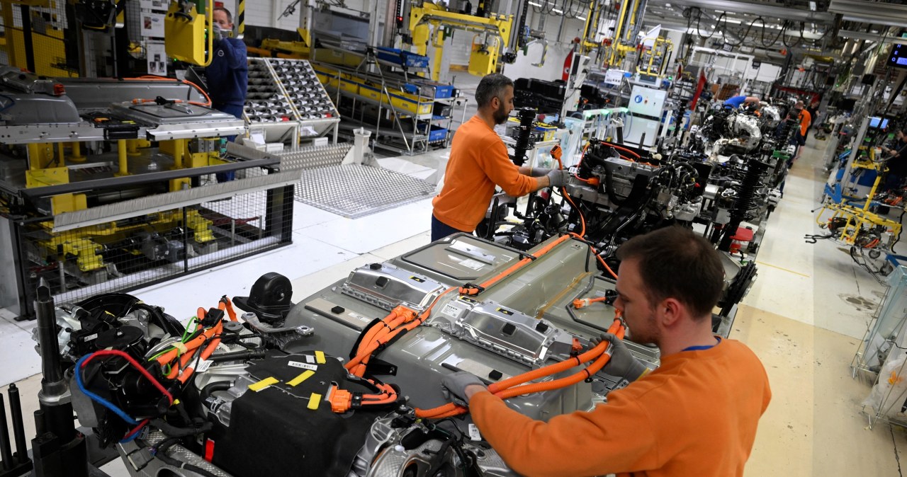 Niemiecki koncern zapowiada w Polsce zwolnienia. Pracę straci 225 osób