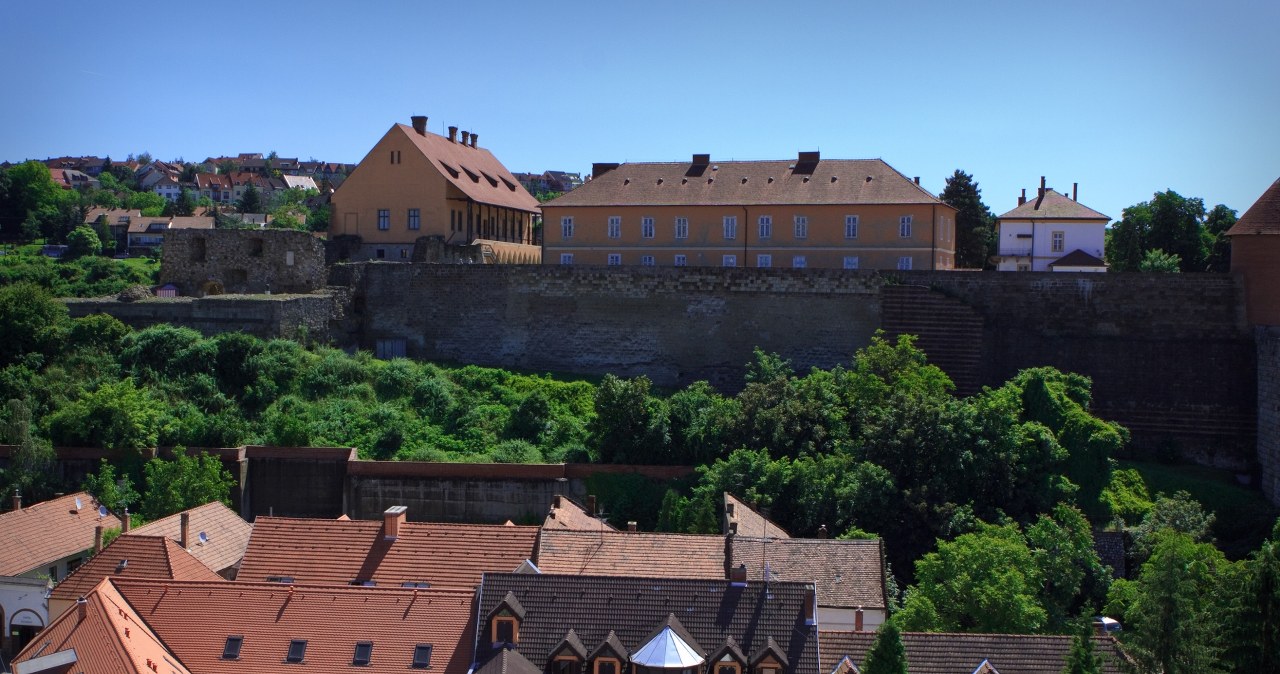 To węgierskie miasto było hitem majówki. Nowa konkurencja dla Budapesztu?