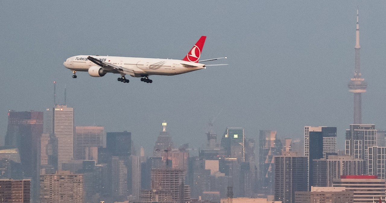 Najbardziej śledzony lot na świecie. Polak na pokładzie