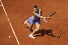 Tenis: Turniej French Open w Paryżu - mecz półfinałowy gry pojedynczej