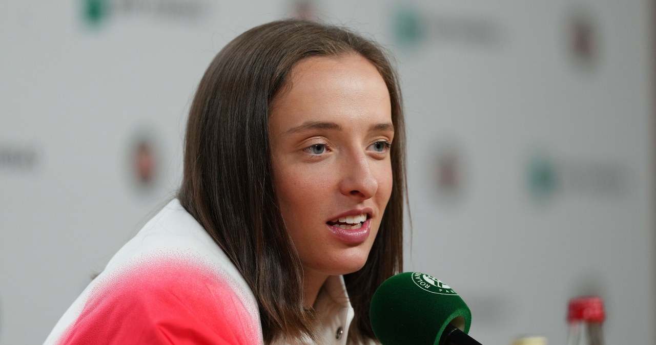 Wielka burza na Roland Garros. Świątek głosem rozsądku. Krótko
