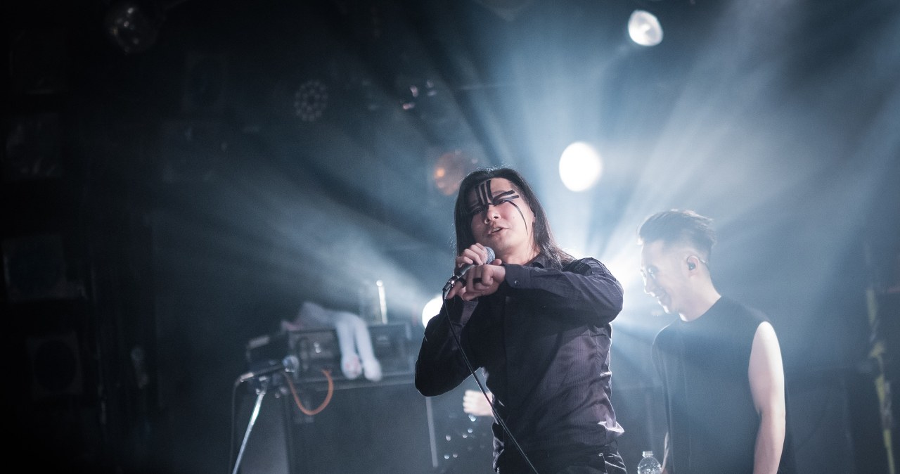 Stoi na czele "azjatyckiego Black Sabbath". Teraz został ambasadorem