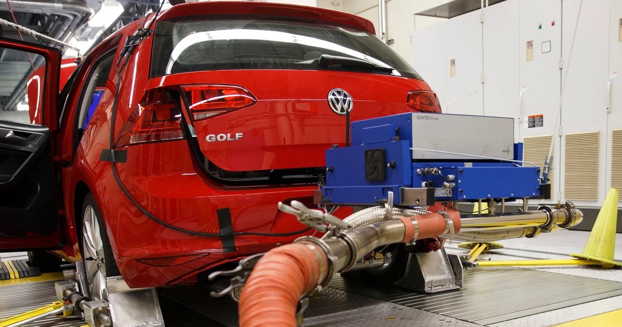Polski oddział VW płaci za aferę spalinową. Ale kierowcy się nie ucieszą wiadomości,aktualności,Interia Polski oddział VW płaci za aferę spalinową. Ale kierowcy się nie ucieszą