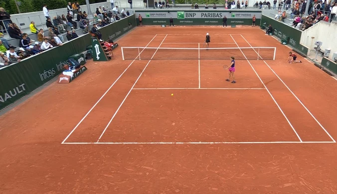 Smutek w rodzinie Andriejewych. 0:6 na start i bolesne pożegnanie z Roland Garros