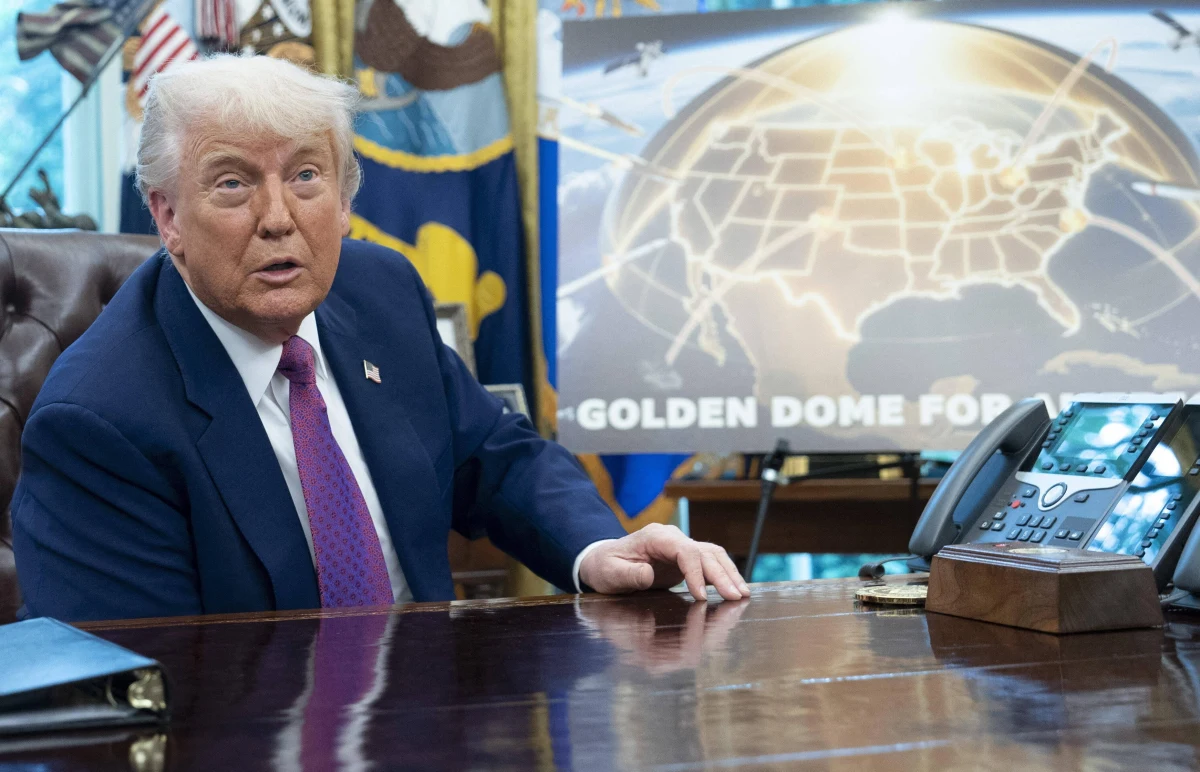 Donald Trump zaproponował Kanadzie bezpłatne objęcie amerykańskim systemem obrony przeciwrakietowej "Złota Kopuła" – pod warunkiem, że kraj ten stanie się 51. stanem USA. Ottawa odrzuciła ofertę, podkreślając, że Kanada pozostanie niepodległym i suwerennym państwem.