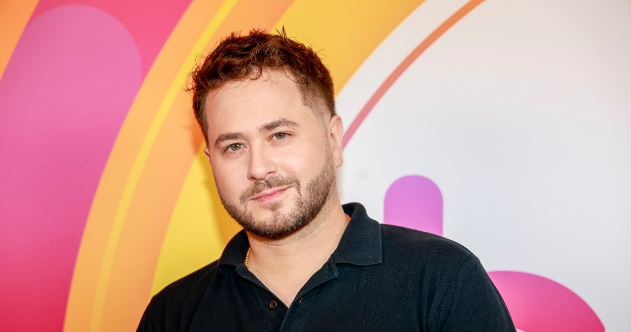 Zasłynął jako Filip z "Rodziny zastępczej" i wycofał się w cień. Co robi teraz?