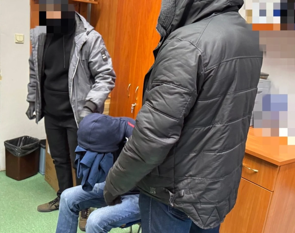 Wstrząsająca sprawa w Warszawie. Trzecia osoba została zatrzymana w sprawie zabójstw seniorek w stolicy. 46-latek usłyszał już zarzuty.