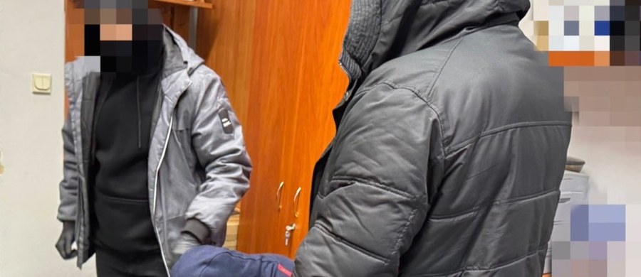 Wstrząsająca sprawa w Warszawie. Trzecia osoba została zatrzymana w sprawie zabójstw seniorek w stolicy. 46-latek usłyszał już zarzuty.