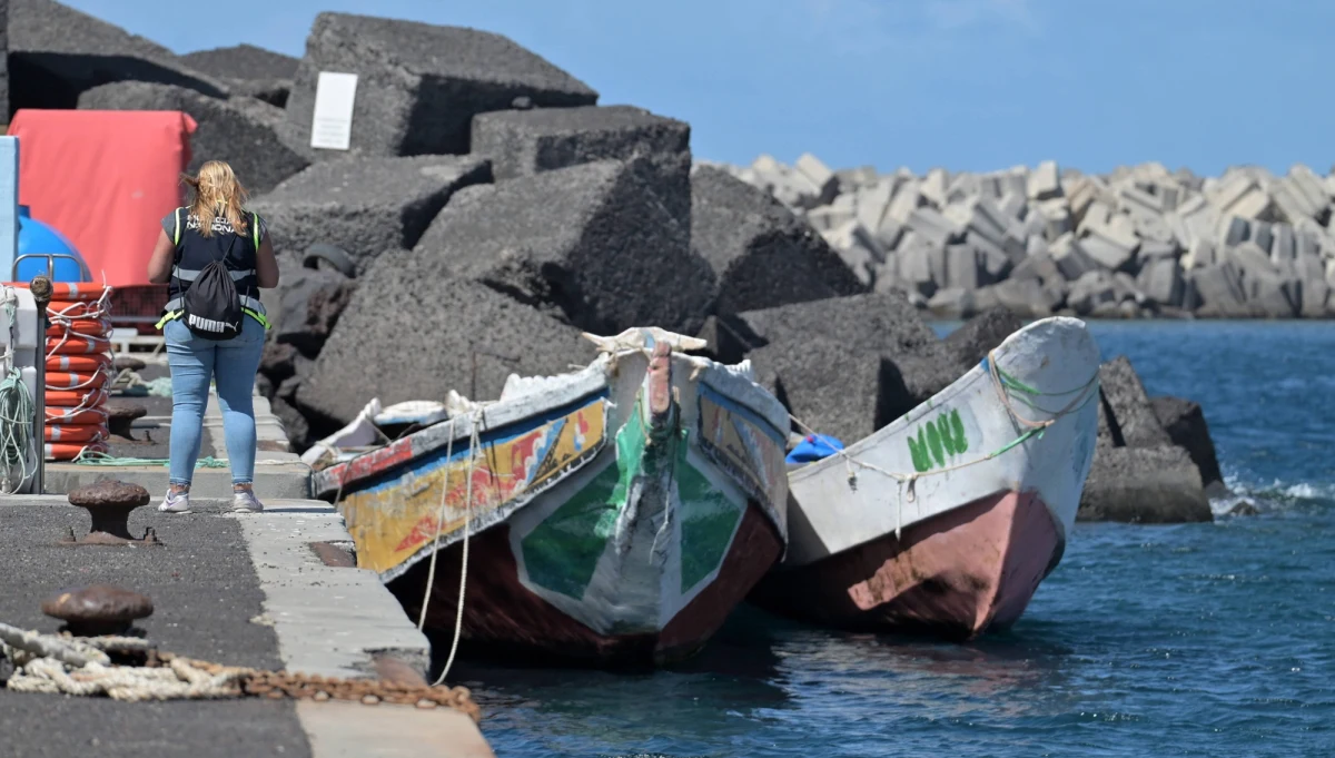 Na wodach Morza Karaibskiego dryfowała 13-metrowa łódź, w której znajdowały się szczątki 11 osób. Makabrycznego odkrycia dokonali śledczy z wyspiarskiego państwa Saint Vincent i Grenadyny. Ustalono, że uchodźcy pochodzili z Mali w Afryce Zachodniej.