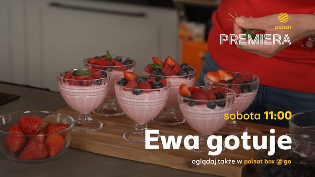 544. odcinek programu "Ewa Gotuje" rozpocznie się od przepisu na orzeźwiający chłodnik okroszkę. Na danie główne Ewa zrobi soczyste pulpety w sosie cytrynowym. Na deser będzie lekka pianka jogurtowa, podana w pucharkach. Nie przegap i oglądaj już w sobotę 31 maja 2025 r. o godz. 11:00.