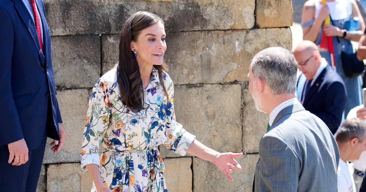 Królowa zainspirowała się księżną Kate? Ta sukienka jest w jej stylu