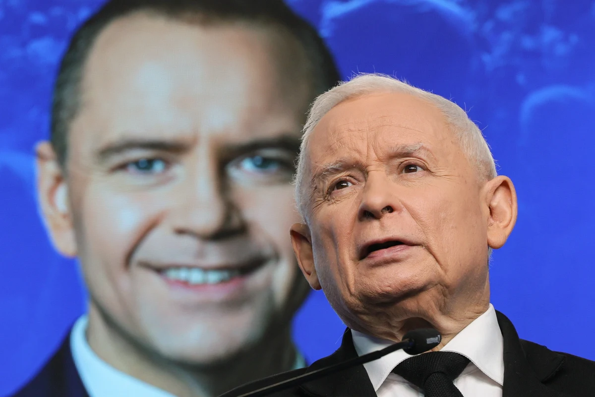 Ustawka - to słowo znów wraca w kampanii przed drugą turą wyborów prezydenckich. Tym razem do "ustawek", w których brał udział Karol Nawrocki, odniósł się prezes PiS. Jarosław Kaczyński podczas konferencji prasowej stwierdził, że nie potrafi policzyć, ile razy był we wczesnej młodości, a nawet dzieciństwie, pacjentem pogotowia ratunkowego w wyniku takich bójek.