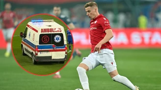 Karetka na murawie, piłkarz na noszach opuścił boisko. Poważna kontuzja w meczu Wisły