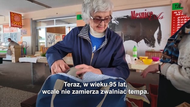 Aerobik, rozciąganie, pilates – dzięki tym zajęciom grupa emerytek z Chorwacji pozostaje aktywna aż do późnych lat. W centrum tego wszystkiego jest 95-letnia trenerka fitness Djurdja Vukovic.  Dwa razy w tygodniu prowadzi zajęcia dla seniorek. Trenuje od dekad i wcale nie zamierza zwalniać tempa.