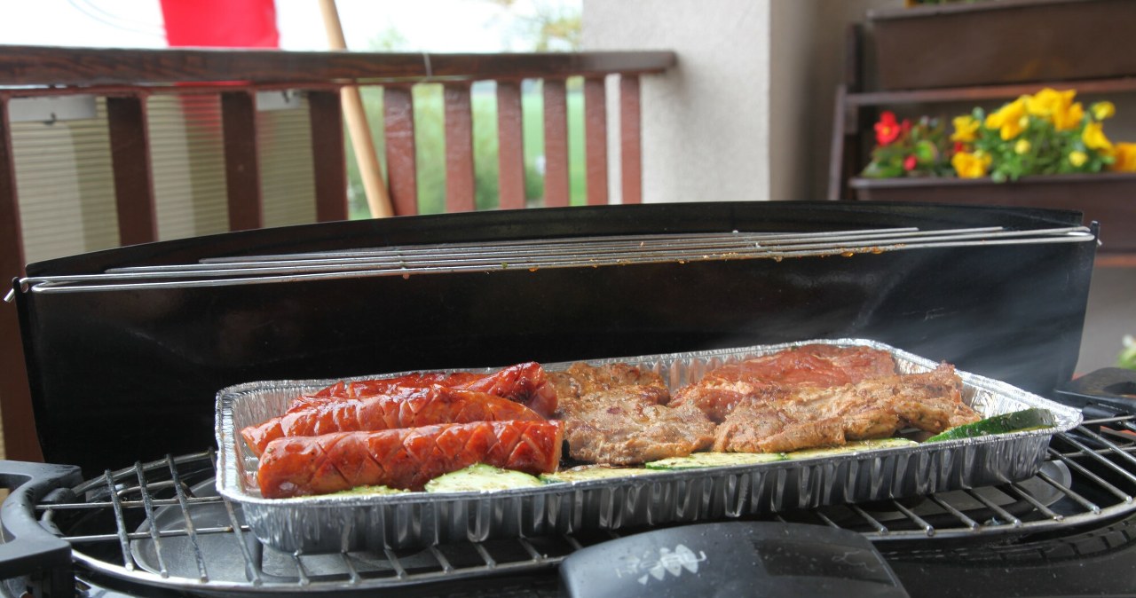 Wiosenny grill bez łamania prawa. Kiedy można dostać mandat?