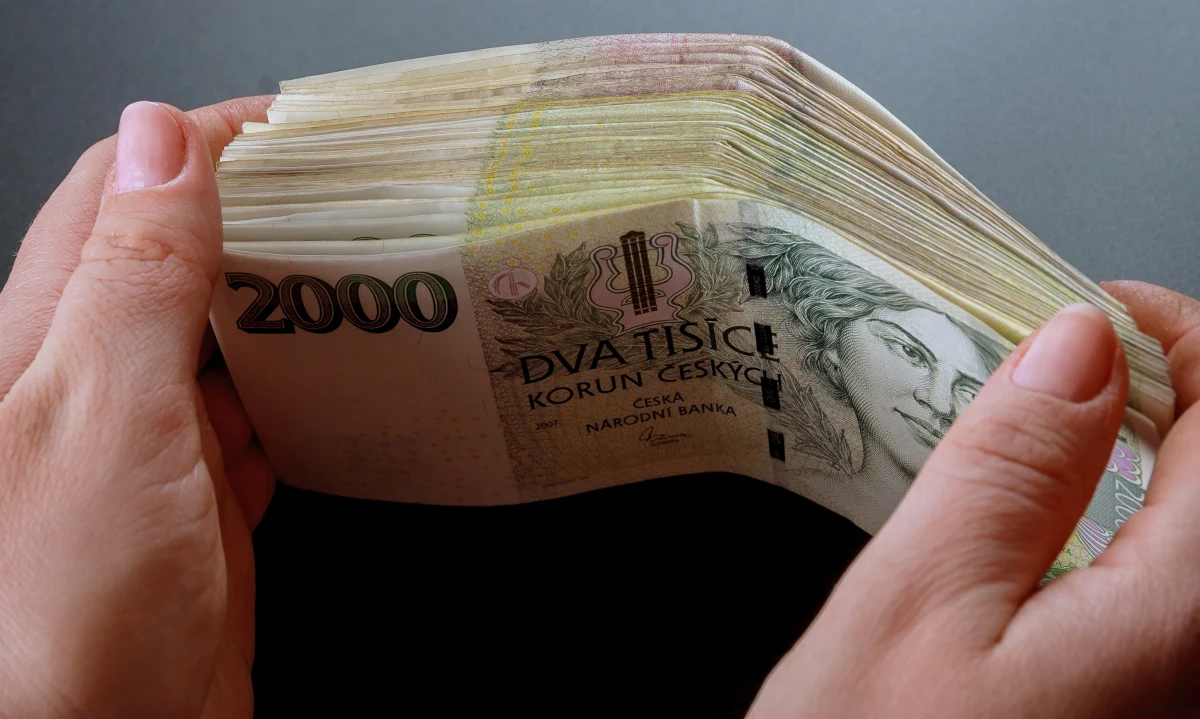 Czeski minister sprawiedliwości Pavel Blażek zrezygnował ze stanowiska. Dymisja została przyjęta. Blażek przyjął w darze dla resortu bitcoiny, które mogły pochodzić z działalności przestępczej.