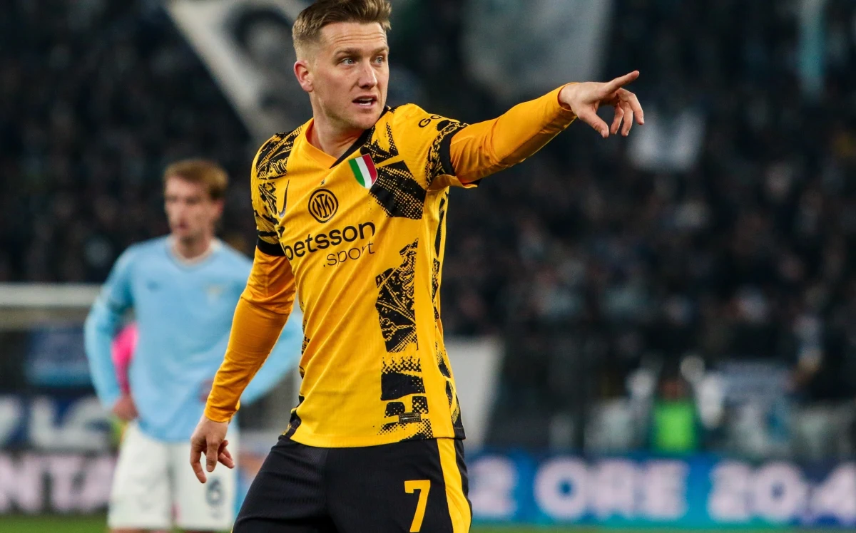 Piotr Zieliński, piłkarz Interu Mediolan, może zostać 13. polskim piłkarzem, który wywalczy jedno z trofeów europejskich rozgrywek klubowych. Z kolei jego klubowy kolega Nicola Zalewski może triumfować w pucharach po raz drugi. Rywalem Interu w finale Ligi Mistrzów w Monachium będzie Paris Saint-Germain. Początek meczu o godz. 21.