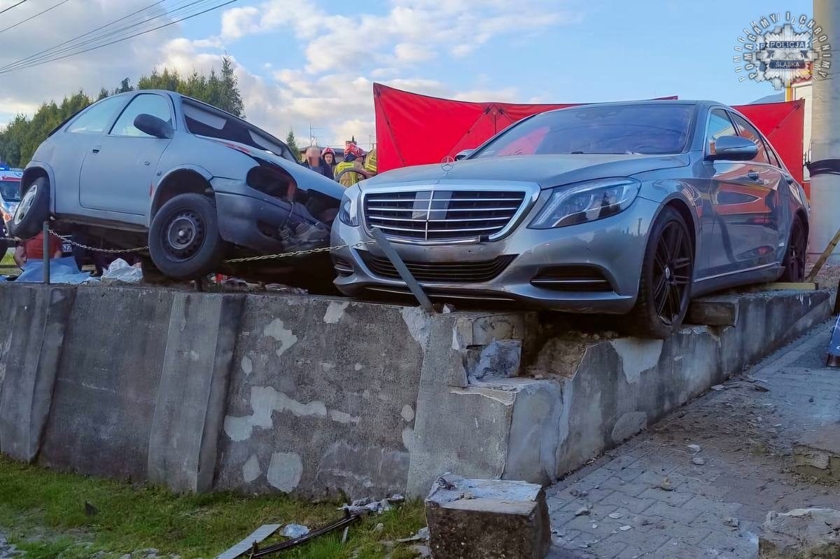 Tragiczny finał szaleńczej ucieczki przed policją. Nie żyje dziecko