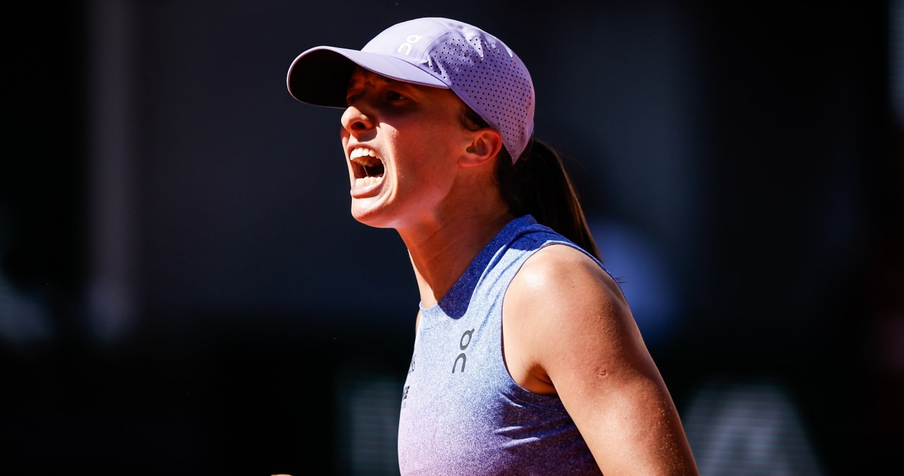 Nokaut na Świątek. Trybuny w Paryżu w szoku, oto reakcja po pierwszym secie