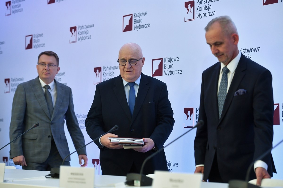 Czy możliwe jest ponowne liczenie głosów? PKW wyjaśnia