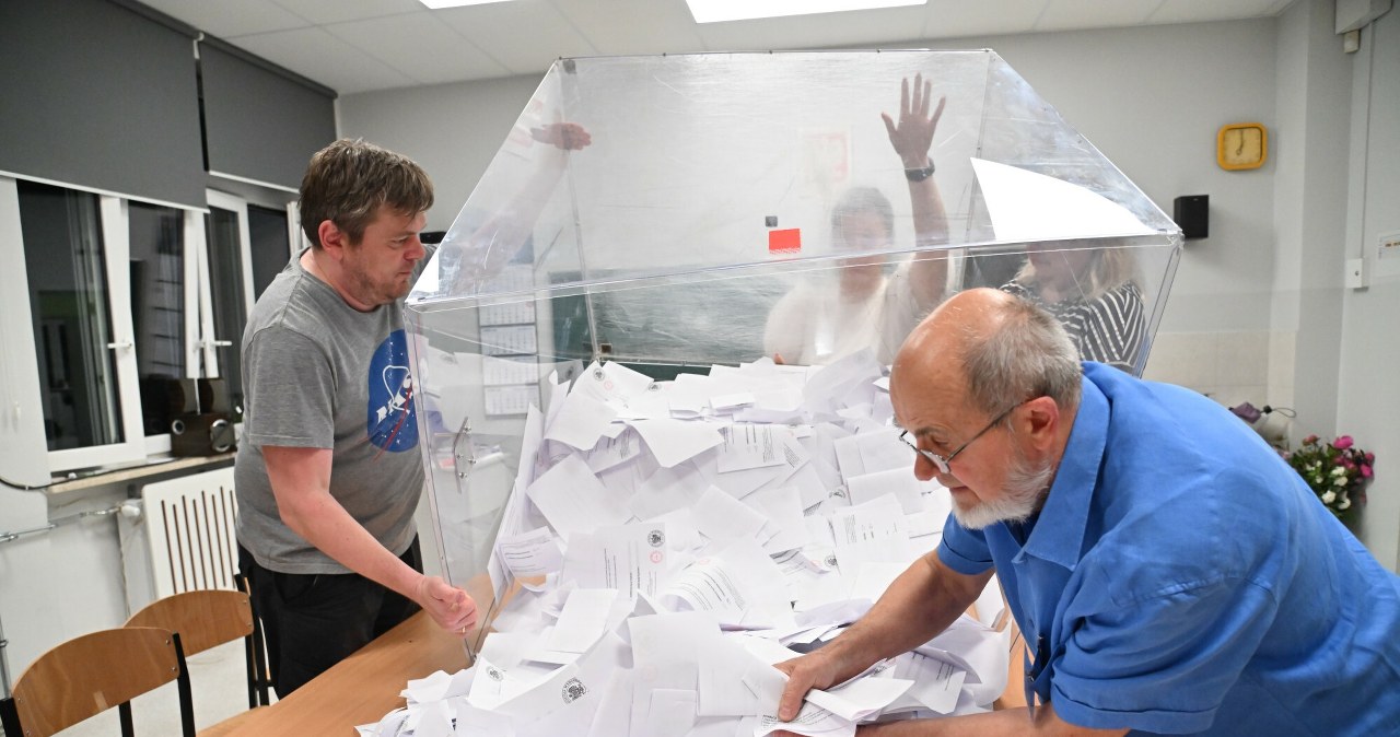 Ile głosów zdecydowało o wygranej Nawrockiego? Najmniejsza różnica w historii