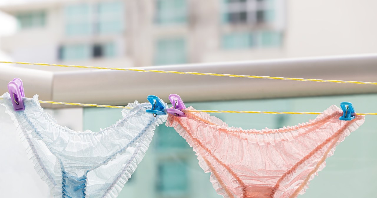 Czy kolorowa bielizna jest niezdrowa? Znamy odpowiedź