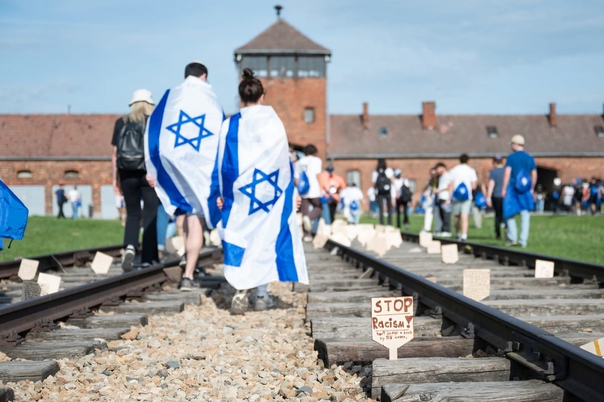Ministerstwo Spraw Zagranicznych będzie interweniować w sprawie publikacji izraelskiego portalu "The Times of Israel" - dowiedział się dziennikarz RMF FM Igor Skrzypek. W artykule opublikowanym w sieci Karol Nawrocki został określony mianem "rewizjonisty Holokaustu".