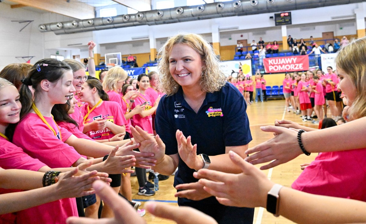 Nastolatki i ich walka z niską samooceną: Otylia Jędrzejczak i mistrzynie sportu w akcji!