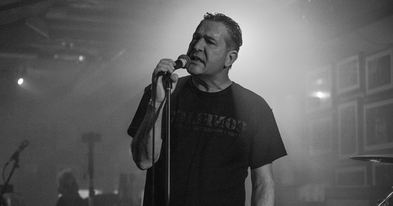 Nie żyje lider punkowej legendy, miał 63 lata. "Opłakujemy wielką stratę"