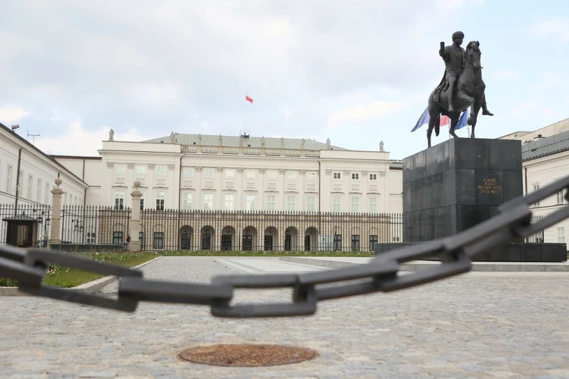 Spotkanie Nawrocki-Tusk o programie SAFE. Niespodziewana informacja z Pałacu