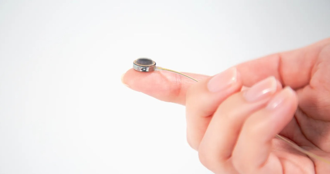 Konkurent Muska idzie po swoje. Implant Paradromics przetestowany w mózgu człowieka