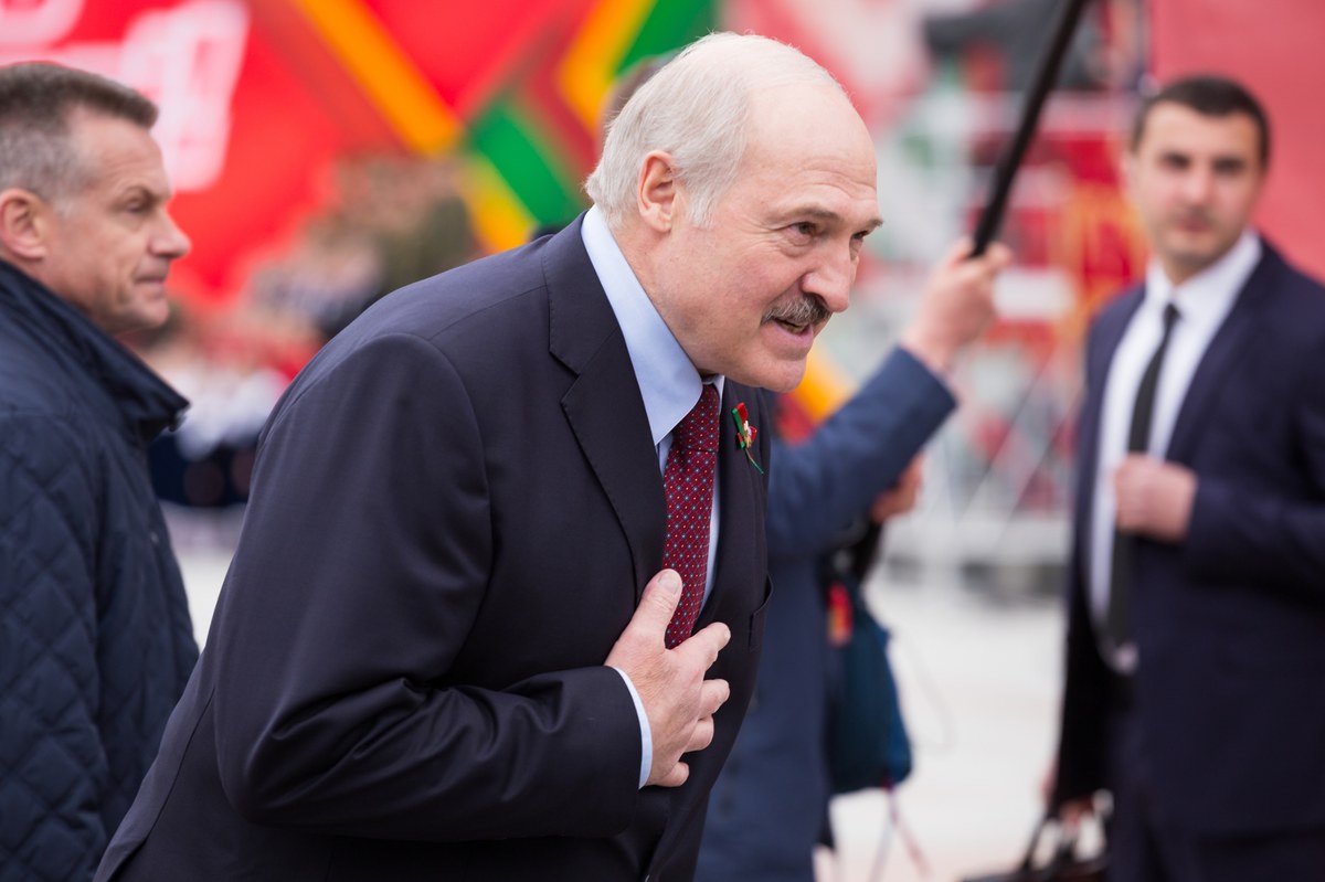 Łukaszenka opuścił Białoruś. Umacnia "prawdziwą przyjaźń"