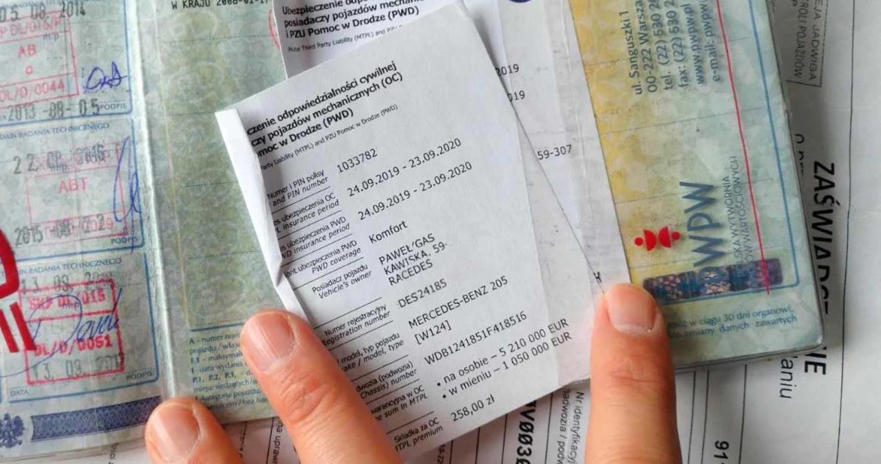OC na auto najtańsze od lat. To dobra i zła wiadomość dla kierowców