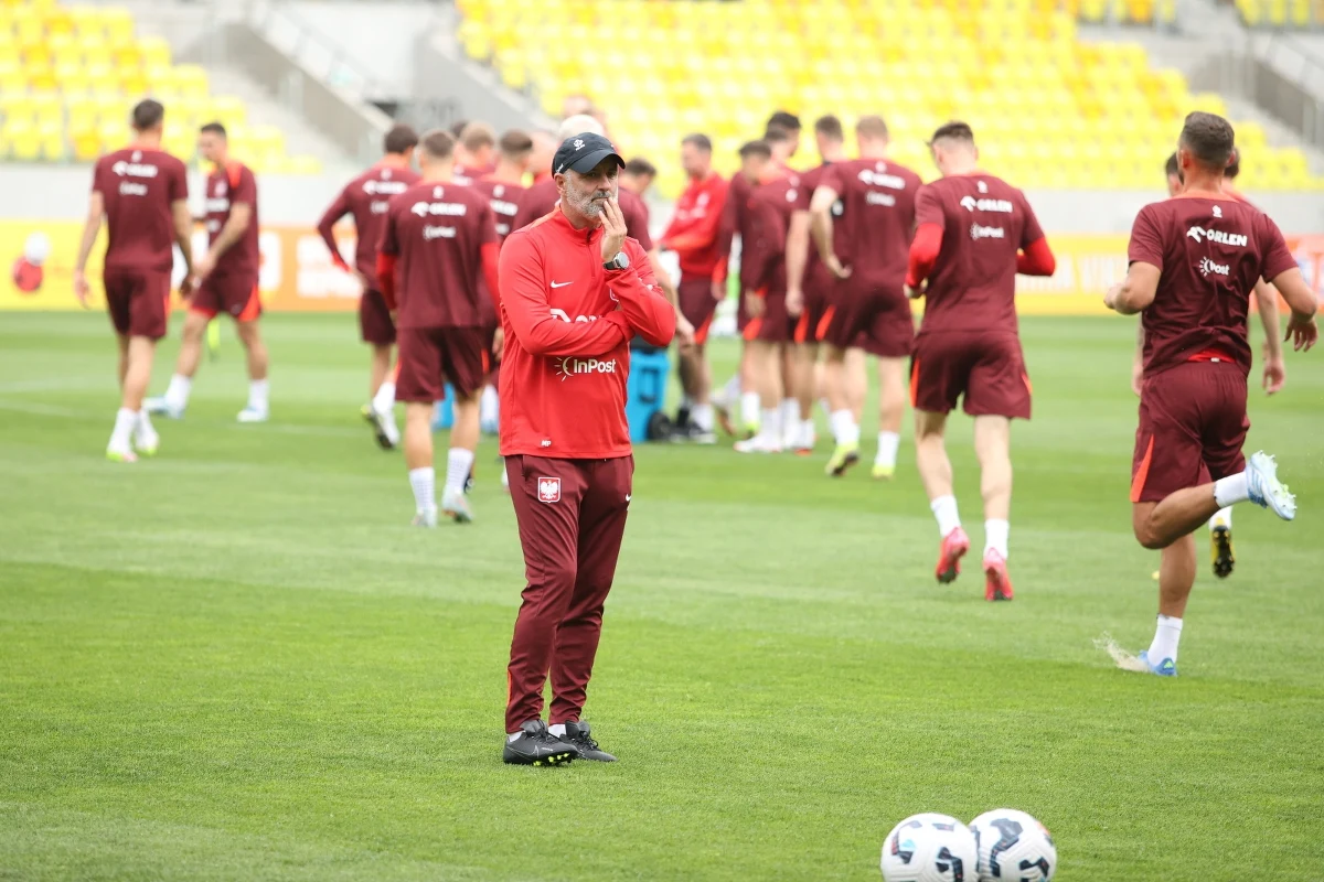 Mołdawia będzie w piątkowy wieczór rywalem piłkarskiej reprezentacji Polski. To pożegnanie z kadrą Kamila Grosiskiego i ostatni sprawdzian ekipy Michała Probierza przed wyjazdową walką o punkty eliminacji mistrzostw świata z Finlandią. Początek spotkania w Chorzowie o godz. 20.45.