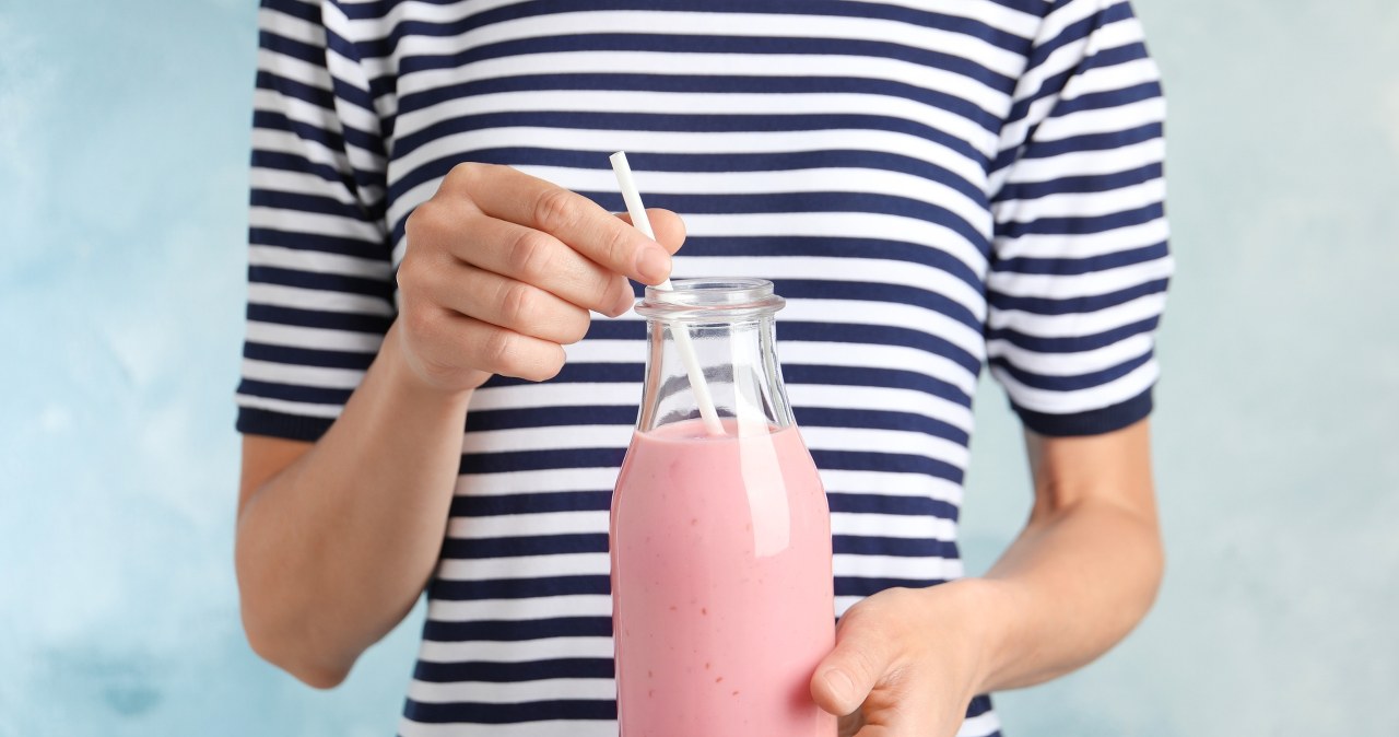 W czerwcu pij na śniadanie. Cera ci podziękuje, a kilogramy polecą w dół