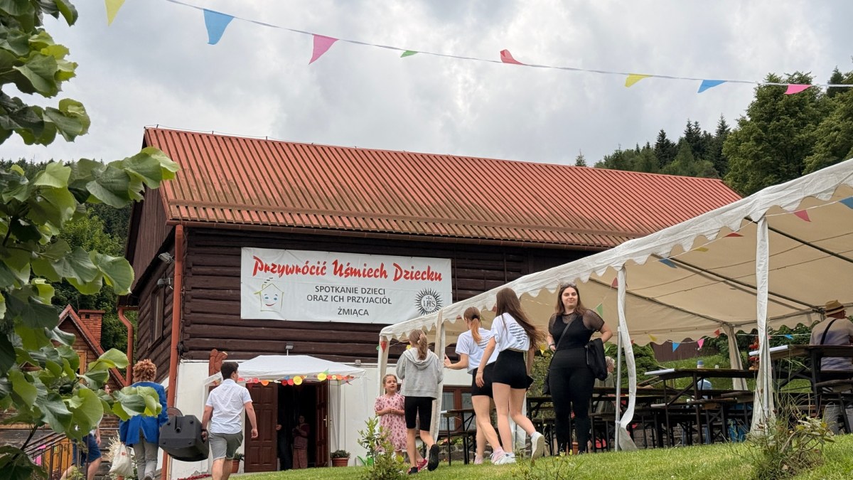 Witajcie w naszej bajce. W Żmiącej trwa Spotkanie Dzieci i ich Przyjaciół