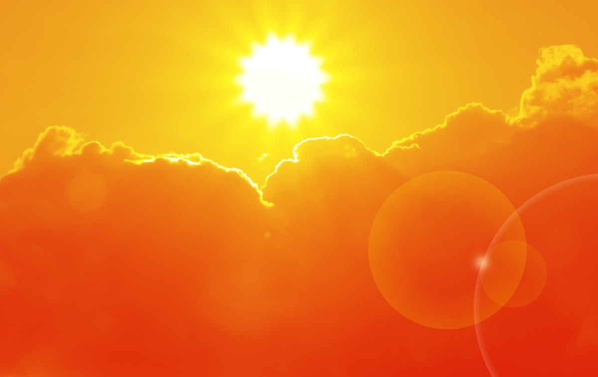 Będzie chłodniej, ale spokojnie. Uderzenie przyjdzie w weekend