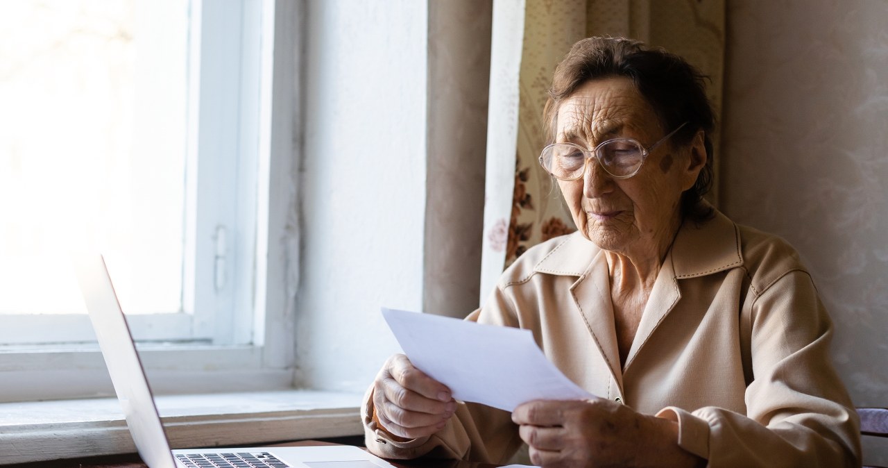 Zmiany w sierpniowych emeryturach. Wtedy ZUS wypłaci świadczenie emerytom
