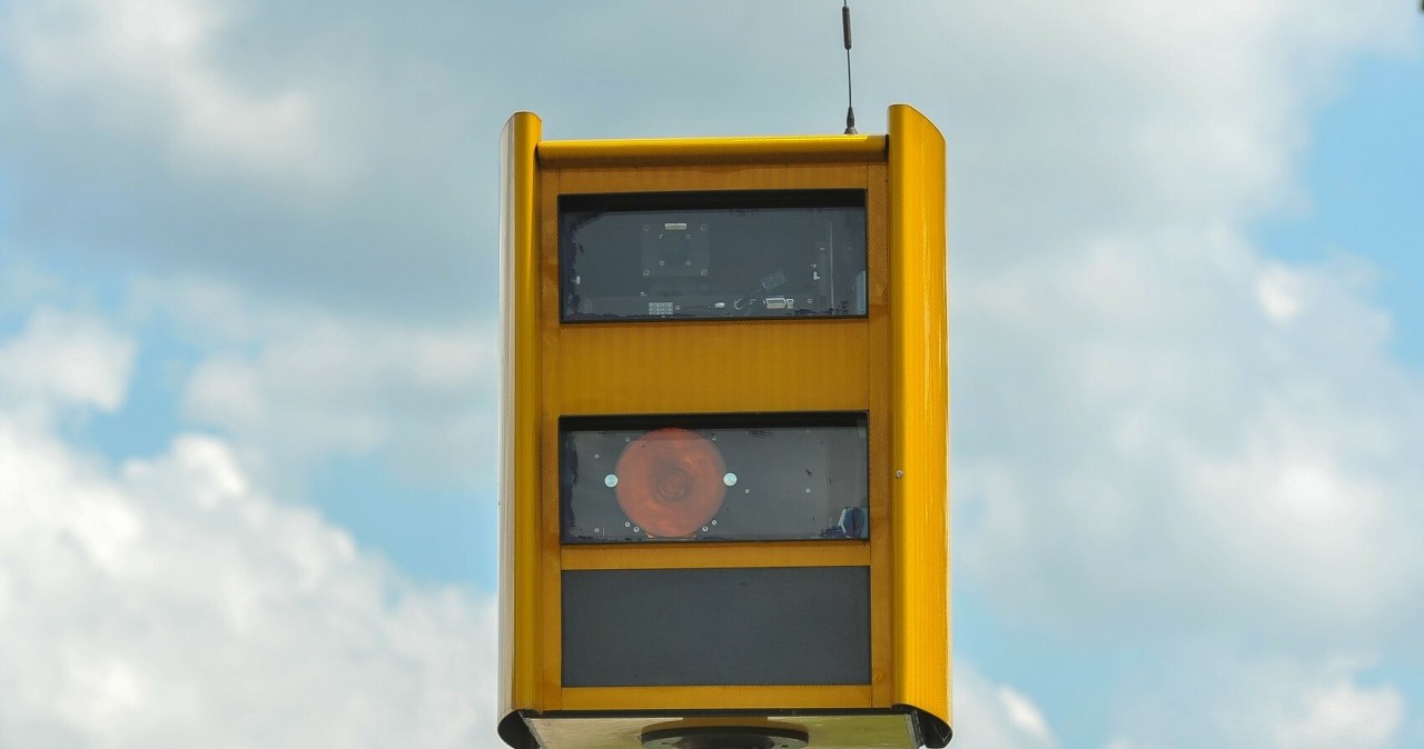 Znikające mandaty z fotoradarów. Kierowcy dostaną smutne listy