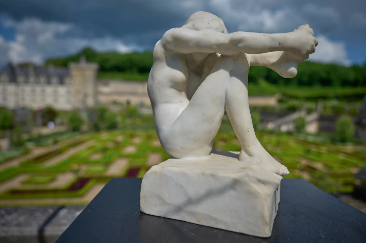 Niewielka marmurowa rzeźba, uważana za kopię zaginionego dzieła Auguste’a Rodina, okazała się oryginałem. Została sprzedana na aukcji za prawie 1 mln dolarów (ok. 3,73 mln zł).