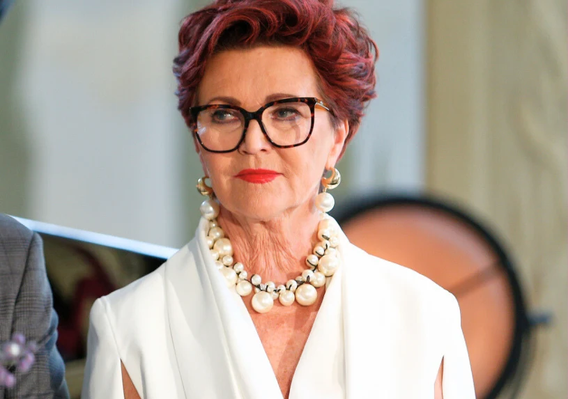 Jolanta Kwaśniewska i jej trik na jesienny styl. Jeden element odmładza