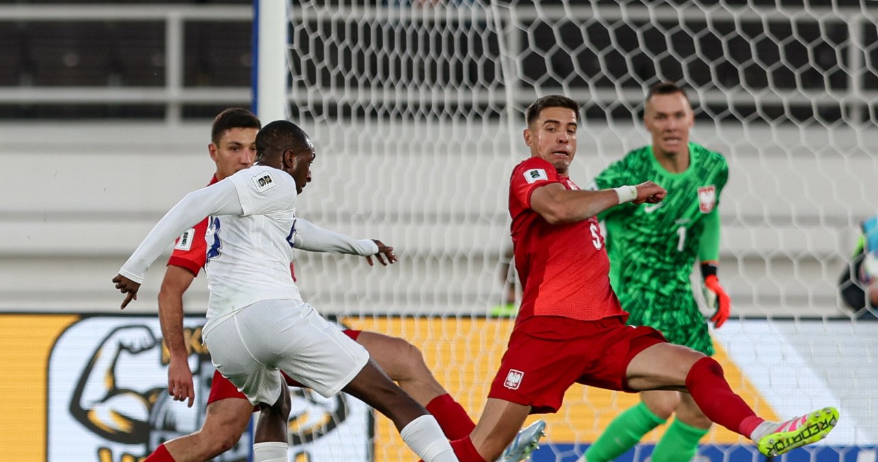 Nie cieszymy się z małych rzeczy - rozpaczamy nad porażką. Rozbita Polska przegrywa z Finlandią