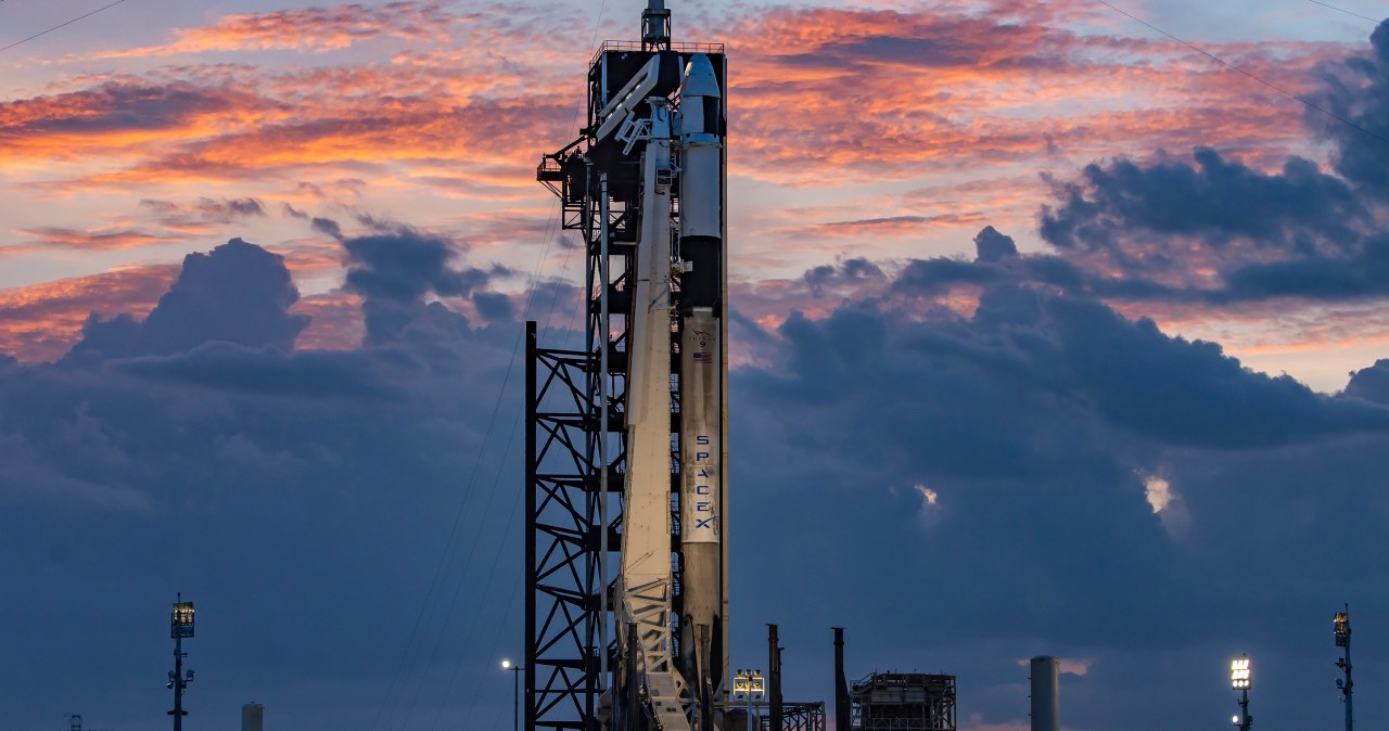 Sławosz nie leci w kosmos. W rakiecie SpaceX jest wyciek