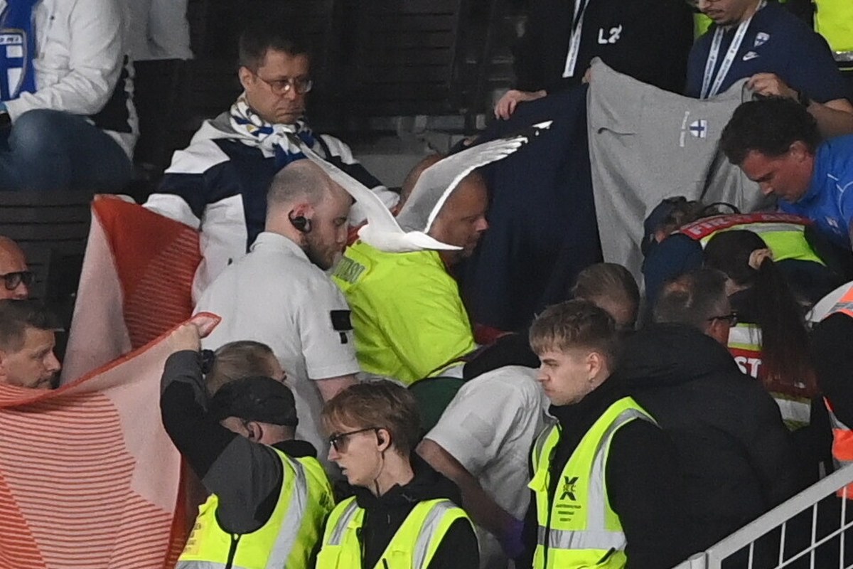 ​Finowie: Kibic jest w szpitalu w stanie krytycznym