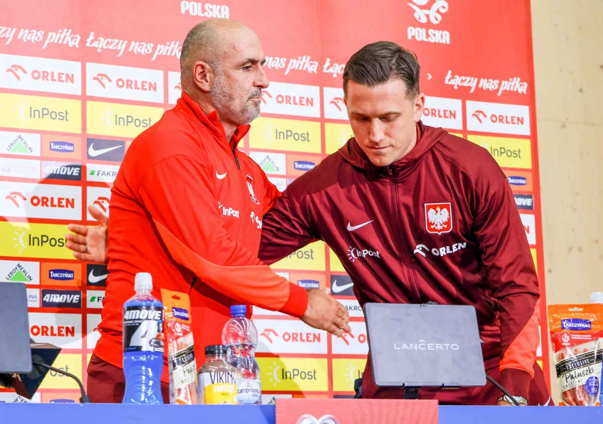 Polscy piłkarze przegrali z reprezentacją Finlandii 1:2 w meczu eliminacji mistrzostw świata. Czy wrześniowe mecze z Holandią i z Finlandią, reprezentacja powinna rozegrać już z nowym selekcjonerem? „Nie widać pomysłu i jakiejś przyszłości w tym wszystkim, plus jest dużo nieporozumień, jeżeli chodzi o szatnię. Widzieliśmy brak wyjścia do mediów, brak pomysłu, dużo frustracji. To ma na pewno swój wydźwięk” - mówił w rozmowie z Piotrem Salakiem na antenie Radia RMF24 Michał Żyro, były piłkarz, komentator CANAL+ Sport.