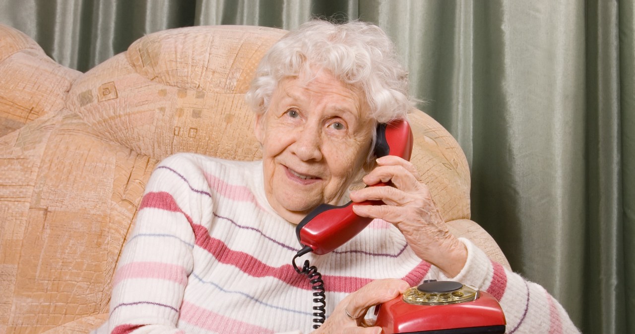 Mowa zdradza początek demencji. Sztuczna inteligencja to wykrywa