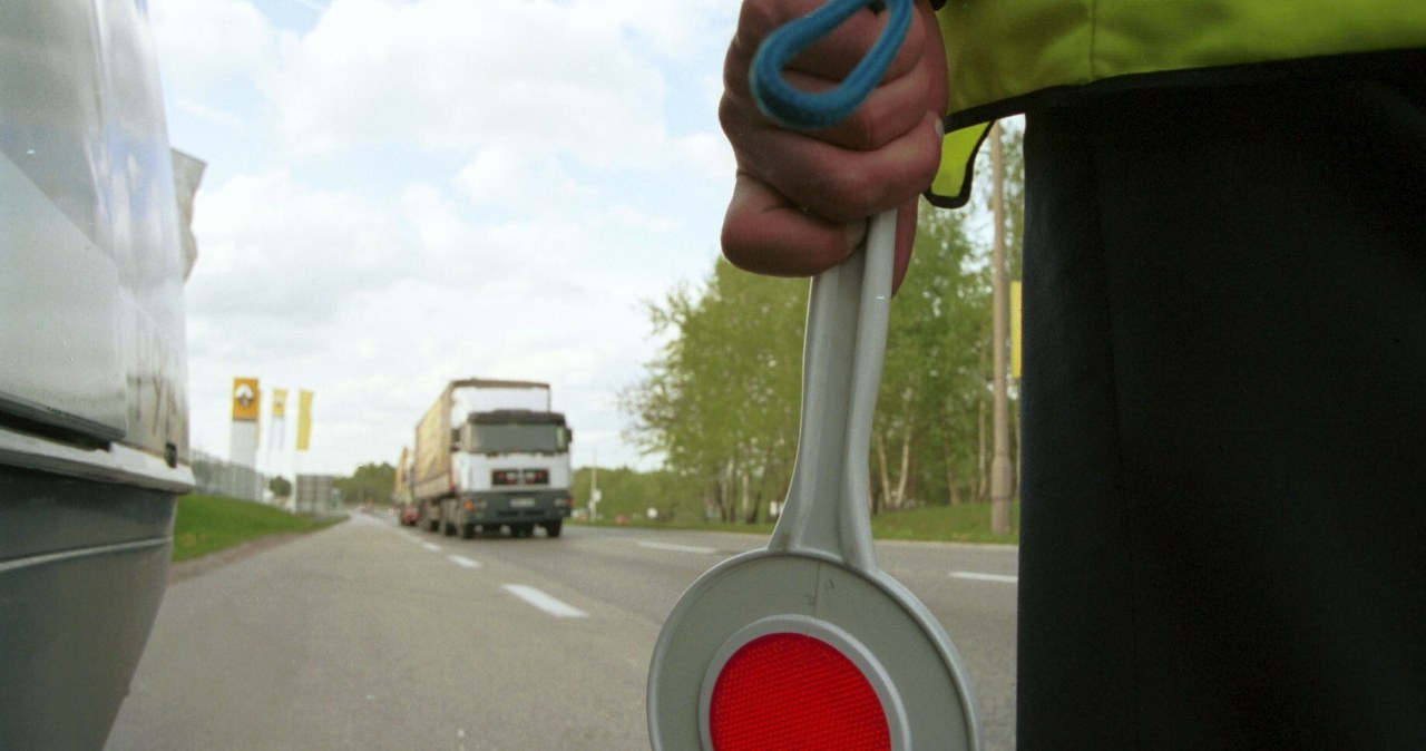 Nawet 740 zł za uchylone okno. Gdzie trzeba się pilnować?