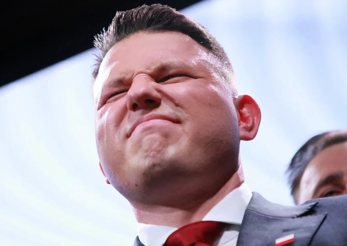 "Probierz z głowy, teraz jeszcze Tusk!" - tak lider Konfederacji Sławomir Mentzen skomentował w czwartek poranną decyzję Michała Probierza o rezygnacji ze stanowiska selekcjonera.